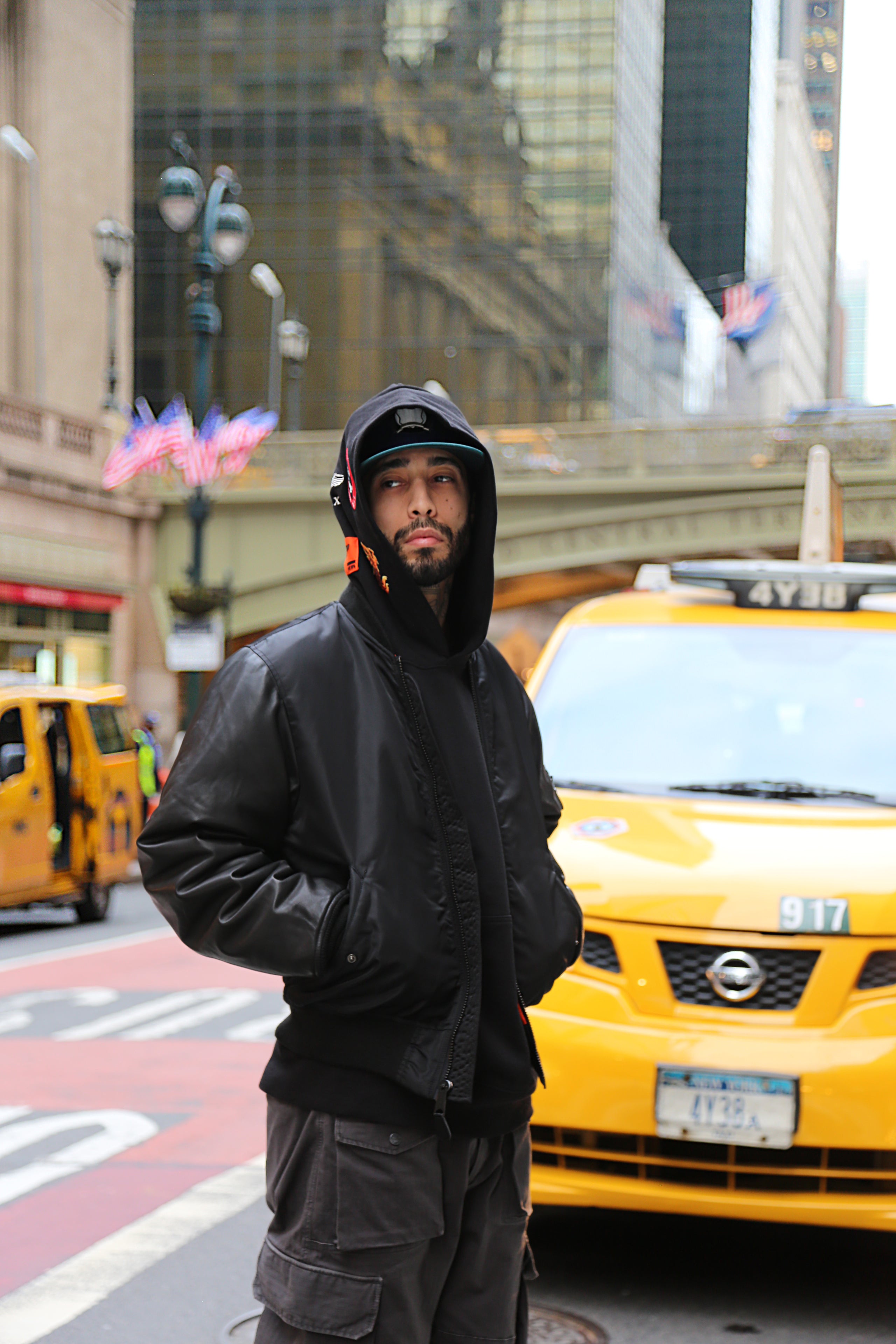 EXPANSION NY〉MA-1 SLEEVE LEATHER｜UP NORTH ONLINE STORE