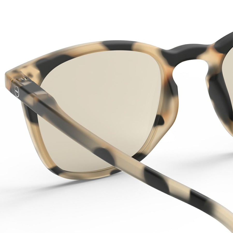 〈IZIPIZI〉SUN LIGHTCOLOR #E Light Tortoise(Light brown lenses)