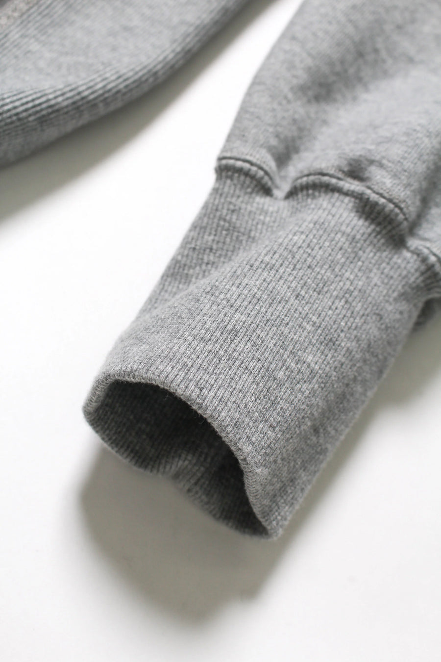 〈RECOGNIZE〉7 INCH HOODIE