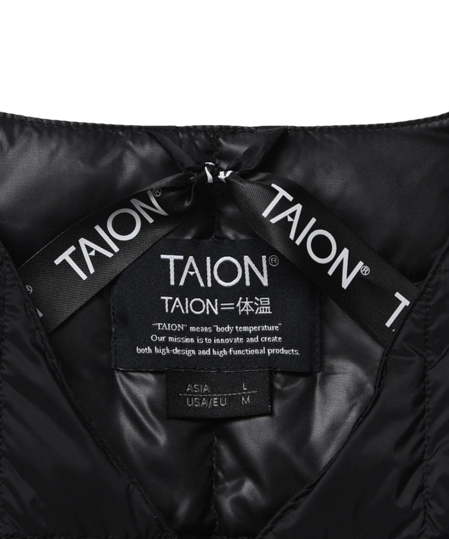 〈TAION〉[WOMEN] ベーシック Vネック ロングダウンベスト(TAION-W001-LONG)